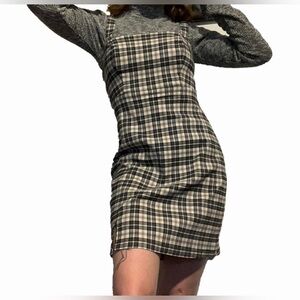 Hollister Advanced Stretch Square Neck Plaid Black, Tan, and White Size Large